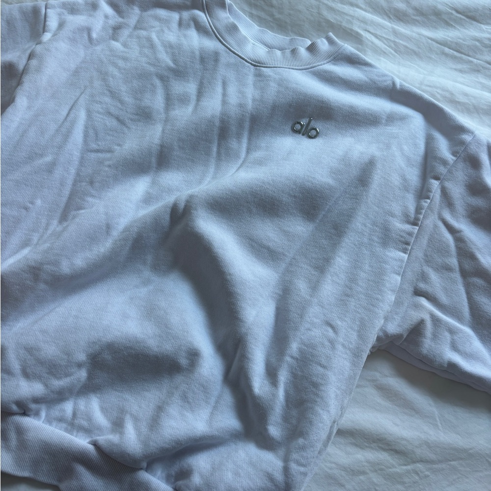 WHITE ALO YOGA CREWNECK SMALL